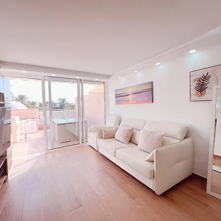 Ocean View! Parque Americas! Heated Pool, Ac! La05 Lägenhet